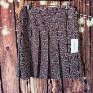 Rohnisch Skort Hexagon Red Mira Pleated Size M NWT